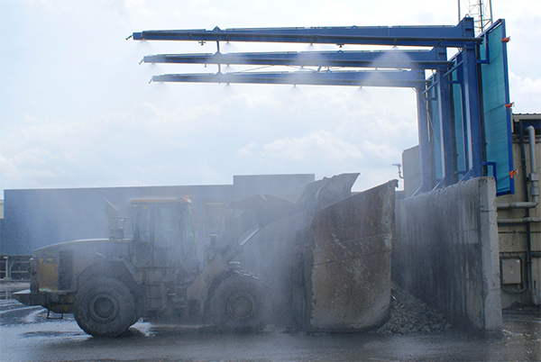 露頭料場噴霧案例