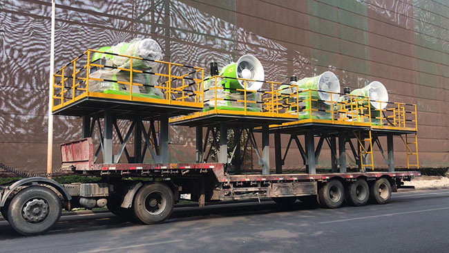 沙鋼集團(tuán)高塔式霧炮到貨